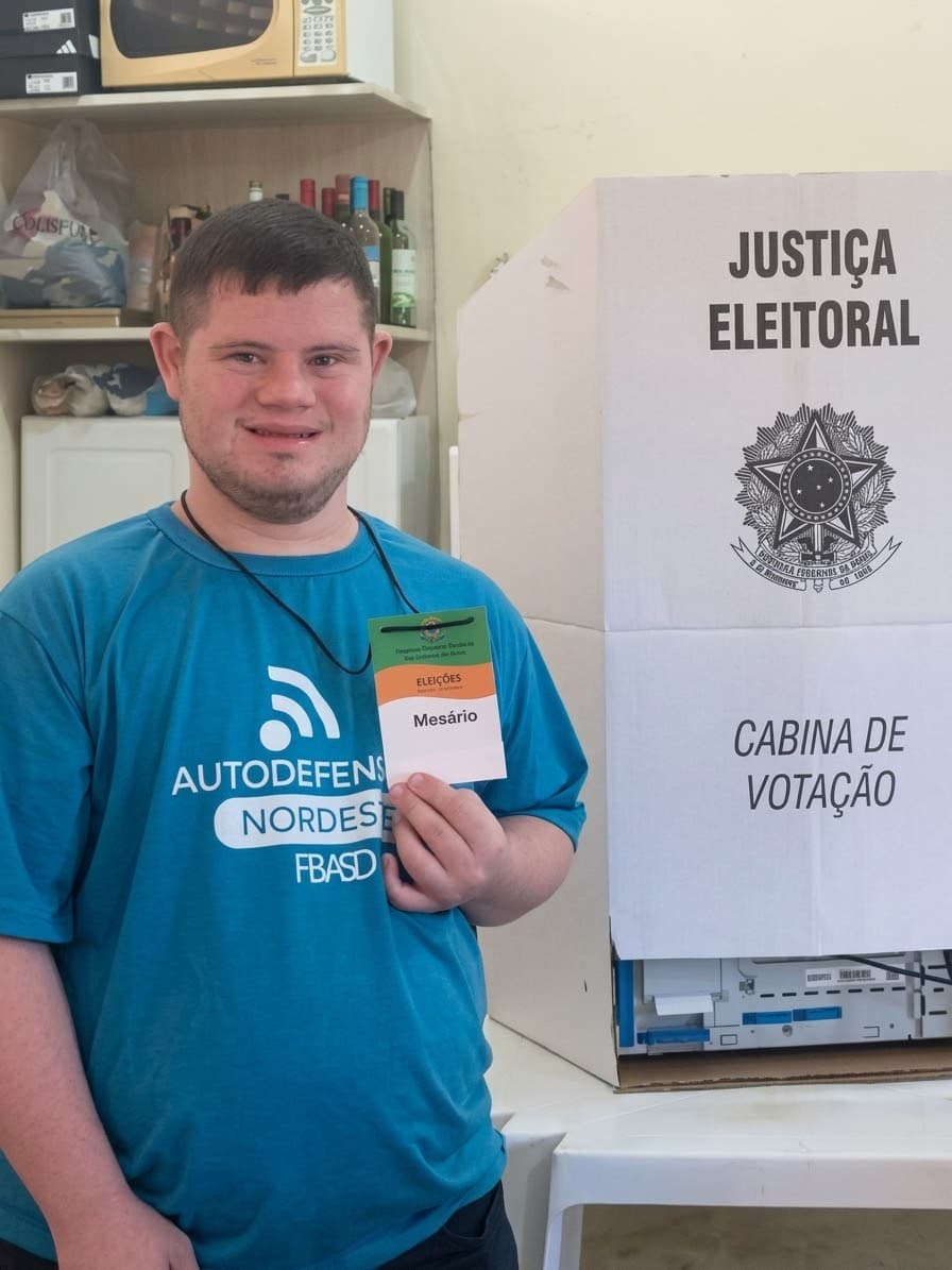 Jovens com Síndrome de Down participam pela primeira vez como mesários no RN