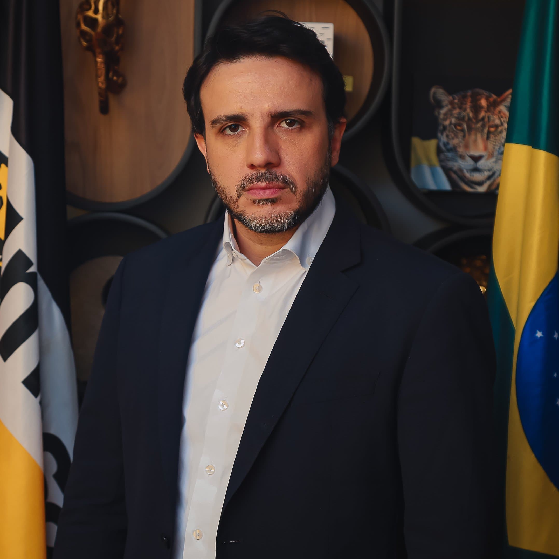 Ministros Kassio Nunes e Cármen Lúcia negam pedido de Renan Santos para participar de debate na Globo